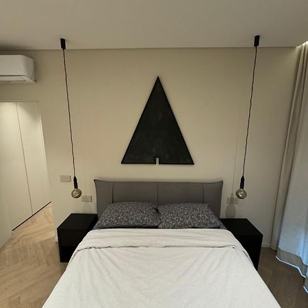 Duca Dei Navigli - Luxury Apartment In ミラノ エクステリア 写真