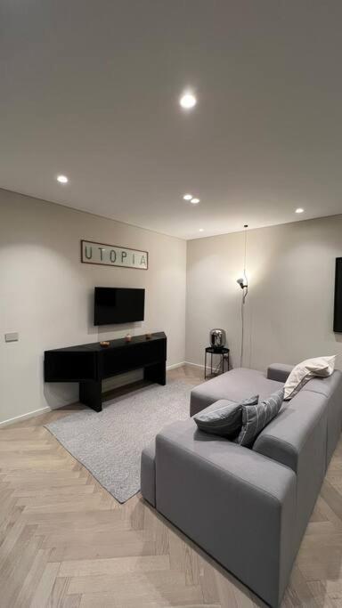 Duca Dei Navigli - Luxury Apartment In ミラノ エクステリア 写真